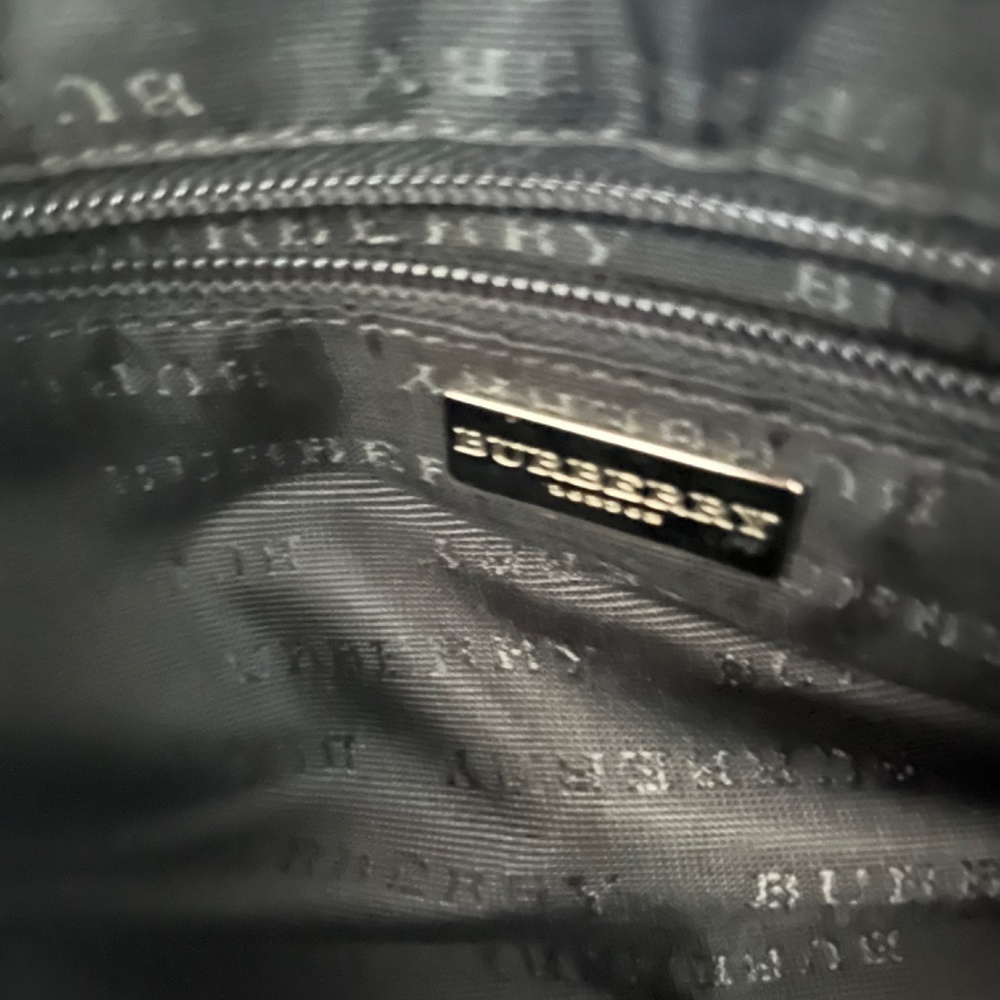 Burberry hobo - Picture 7 of 10